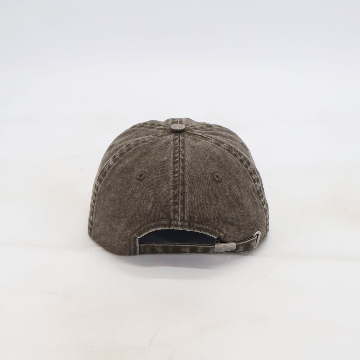 OneFaze Heritage Washed Cap Brown — back view with adjustable strap